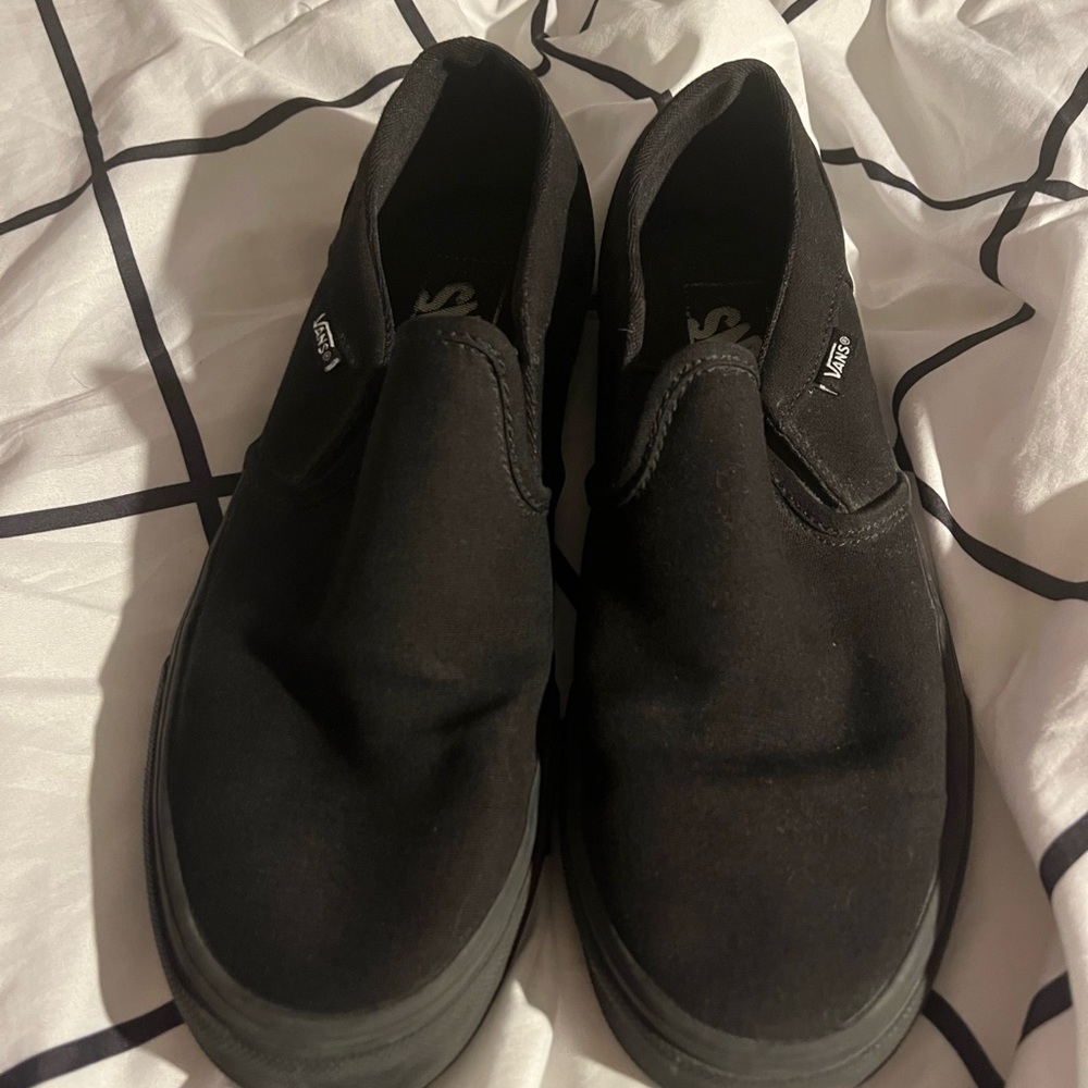 Women’s Vans slip ons